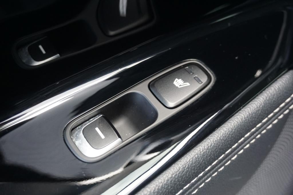 Kia E-niro executiveline 64 kwh climate / navi / cruise / leder / stoelverw