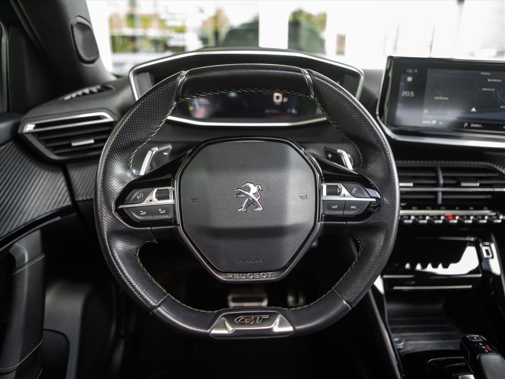 Peugeot 2008 1.2 puretech 130pk gt-line automaat | panoramadak | camera | n