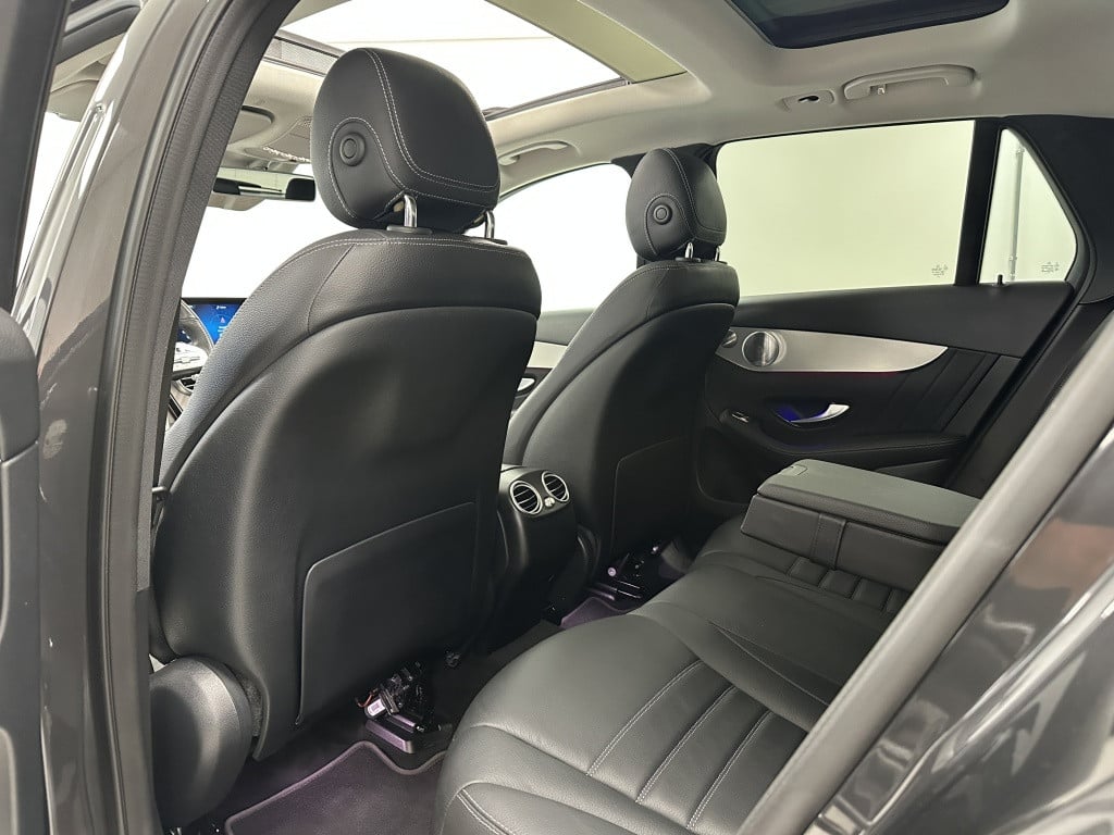 Mercedes-Benz Glc 300e 4m. amg premium plus | luchtvering | burmester | hea