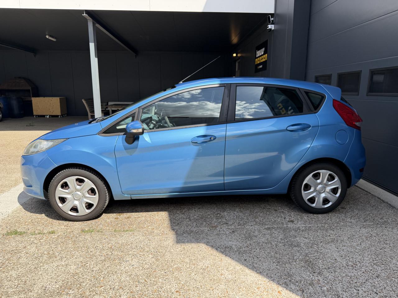 Ford Fiesta 1.25 52KW Limited 5DRS 2010 Blauw Airco Apk Nap