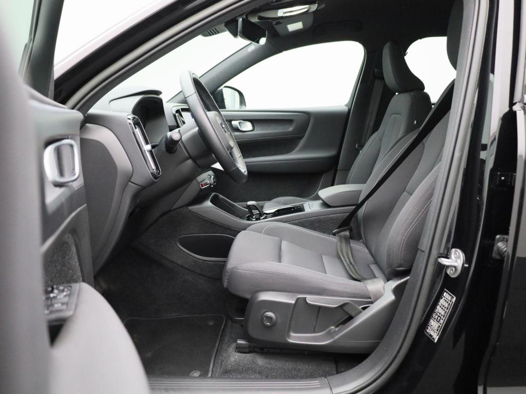 Volvo XC40 recharge core | automaat | apple carplay / android auto | virtua