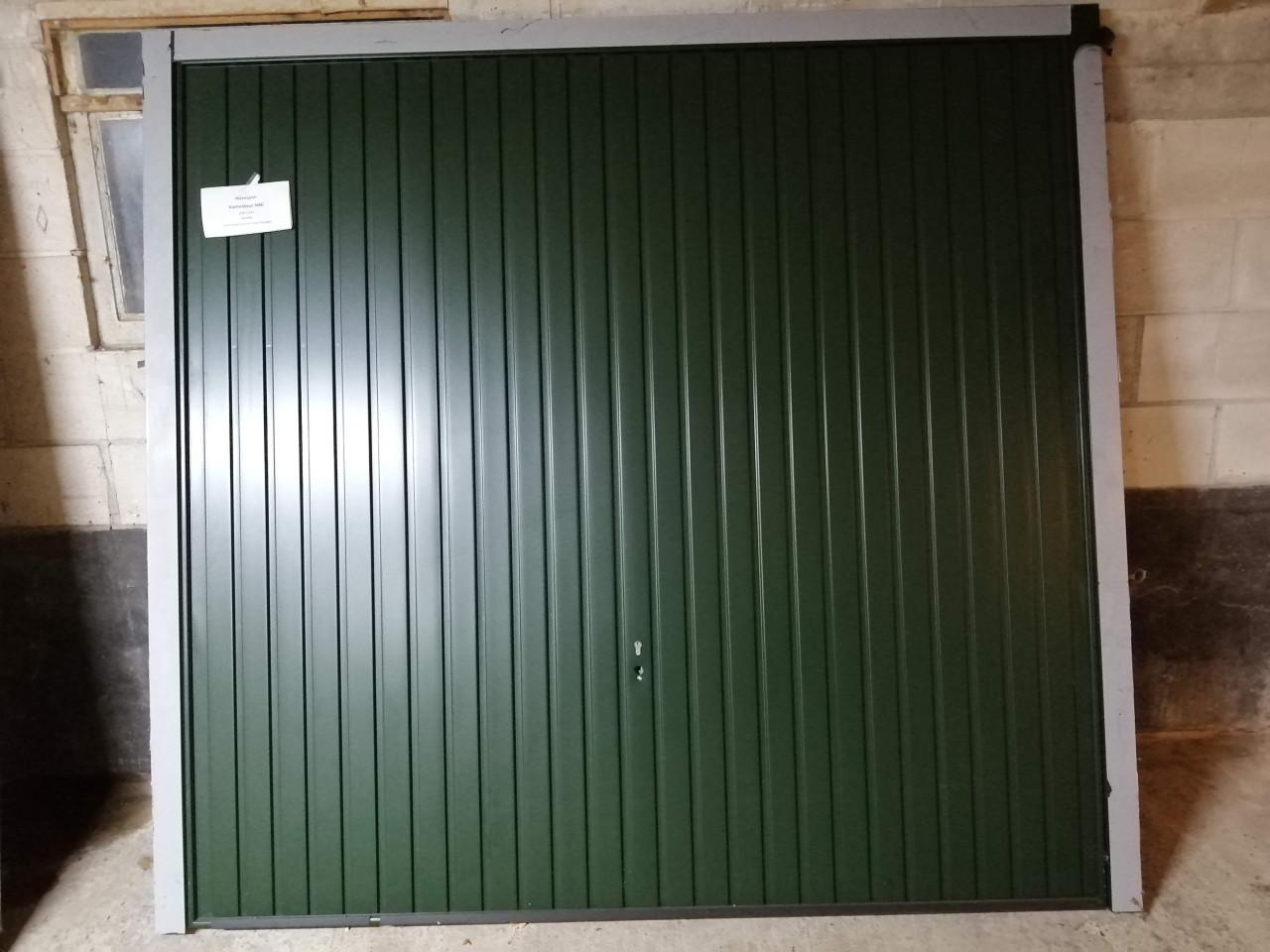 Hormann N80 garagedeur kleur  ral 6009 2250 x 2125