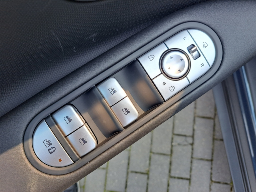Hyundai Ioniq 5 77 kwh style | long range | adaptieve cruise control | navi