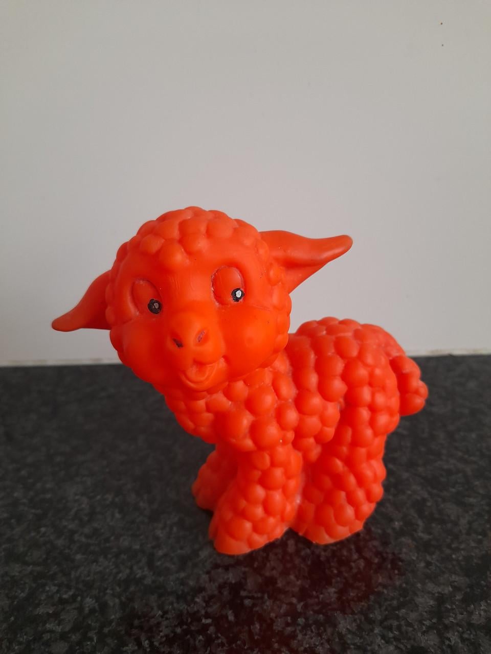 Vintage Rubberen Piepbeestje ( in goede staat )