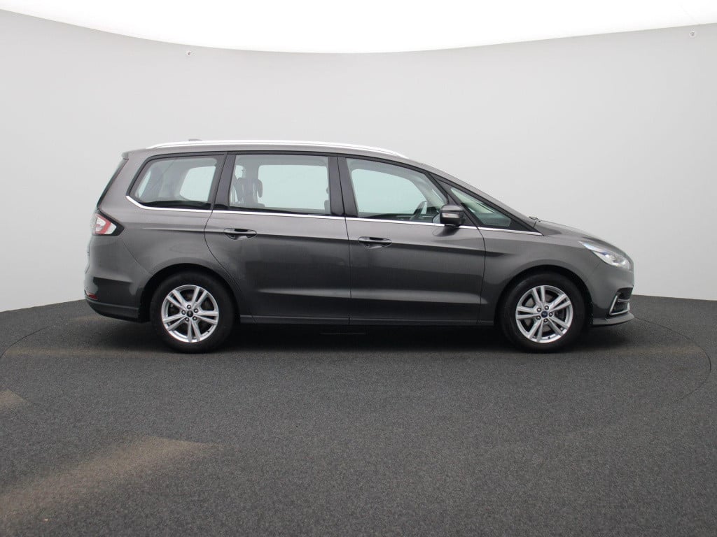 Ford Galaxy 2.5i hev titanium | automaat | 7-persoons | trekhaak | parkeer 