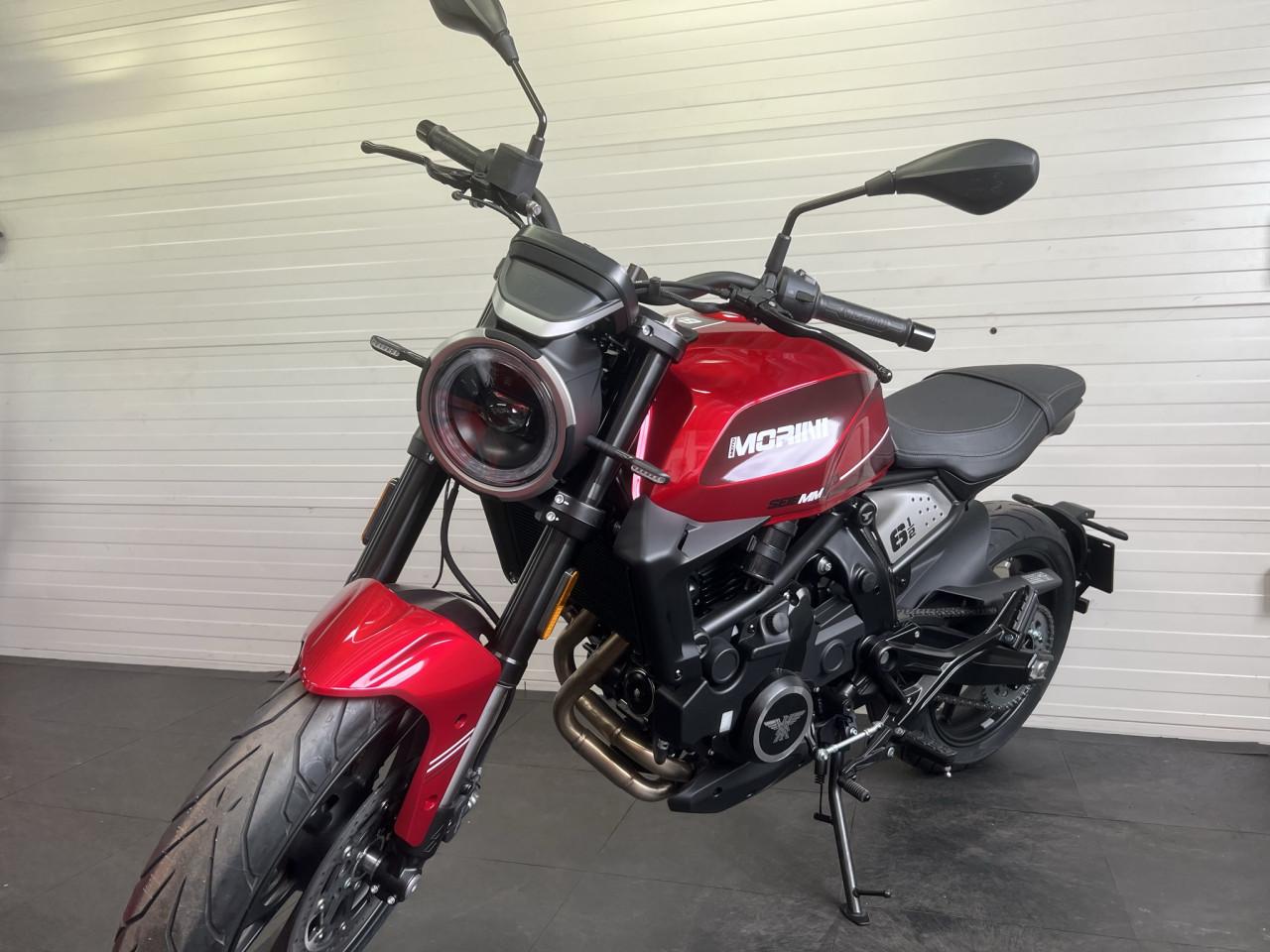 Moto Morini Seiemmezzo STR 650 nu €6999,- all in!