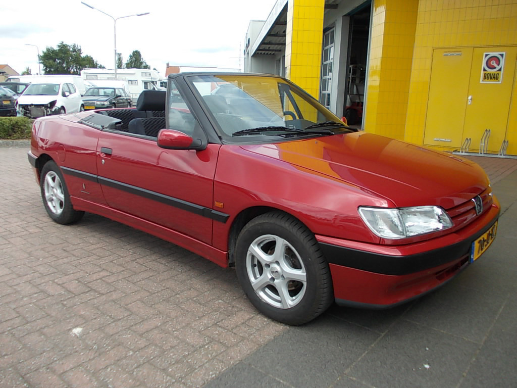 Peugeot 306 cabriolet 1.8 cabriolet, nw. cabrio kap, nette auto