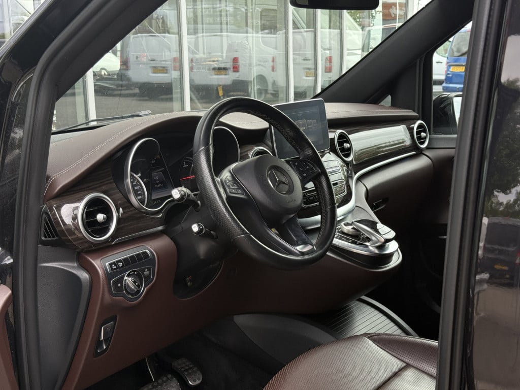 Mercedes-Benz V-Klasse 250 bluetec lang avantgarde edition | marge | adapt.
