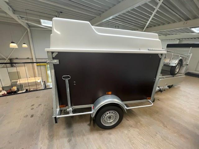 Verhoogde SBW dekselwagen 750kg 200x110x140cm