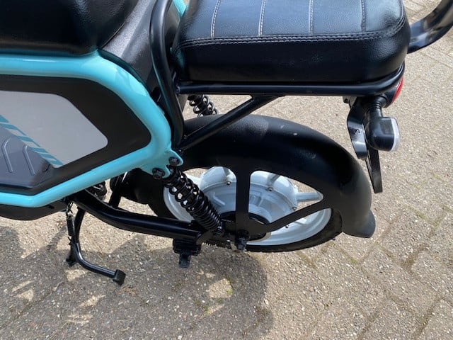 Nooit meer tanken!  tomos/puch agm goccia elektrisch nu 999 euro