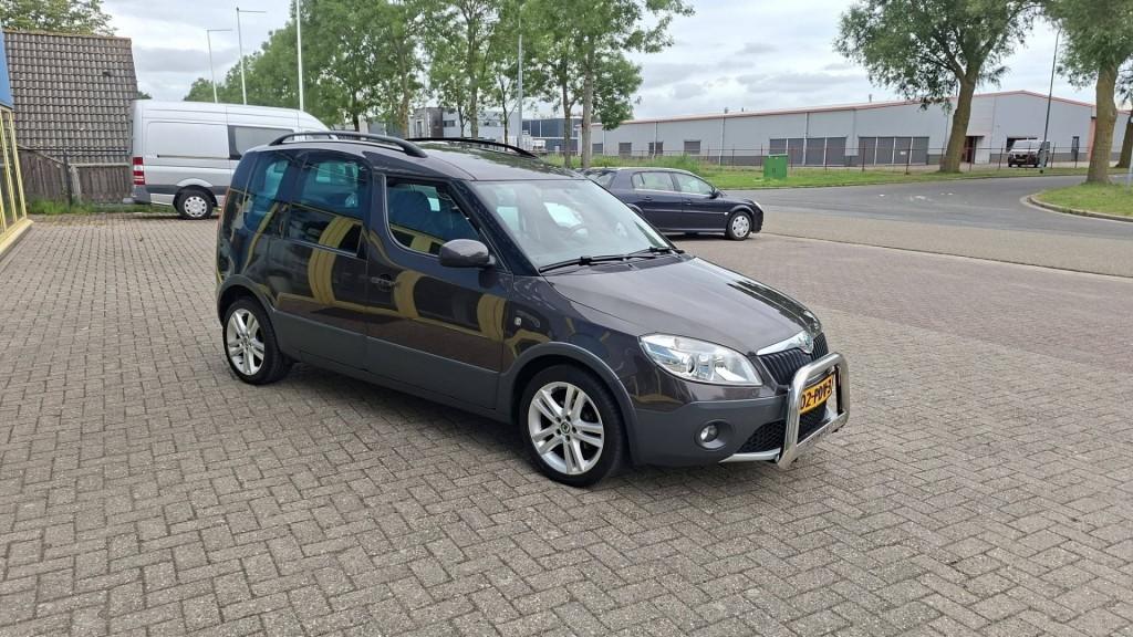 Skoda Roomster 1.2 tsi ambition