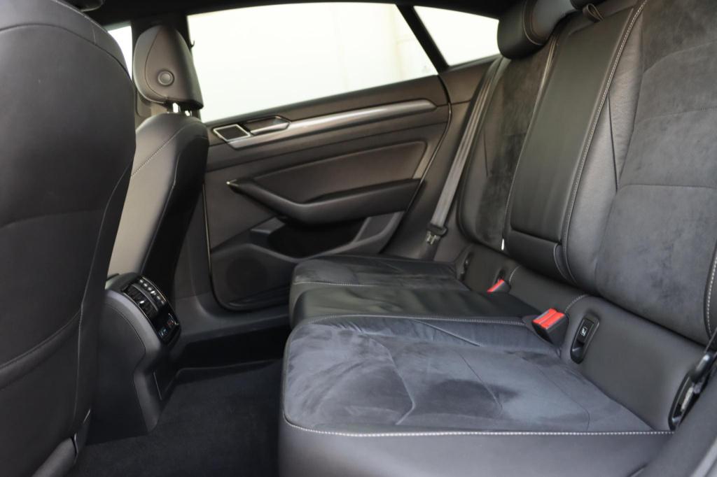 Volkswagen Arteon 1.5 tsi business r 150pk dsg7