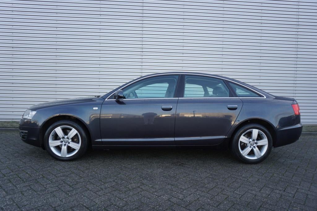 Audi A6 limousine 2.4 v6 pro line automaat - climate / stoelverw. / cruise 