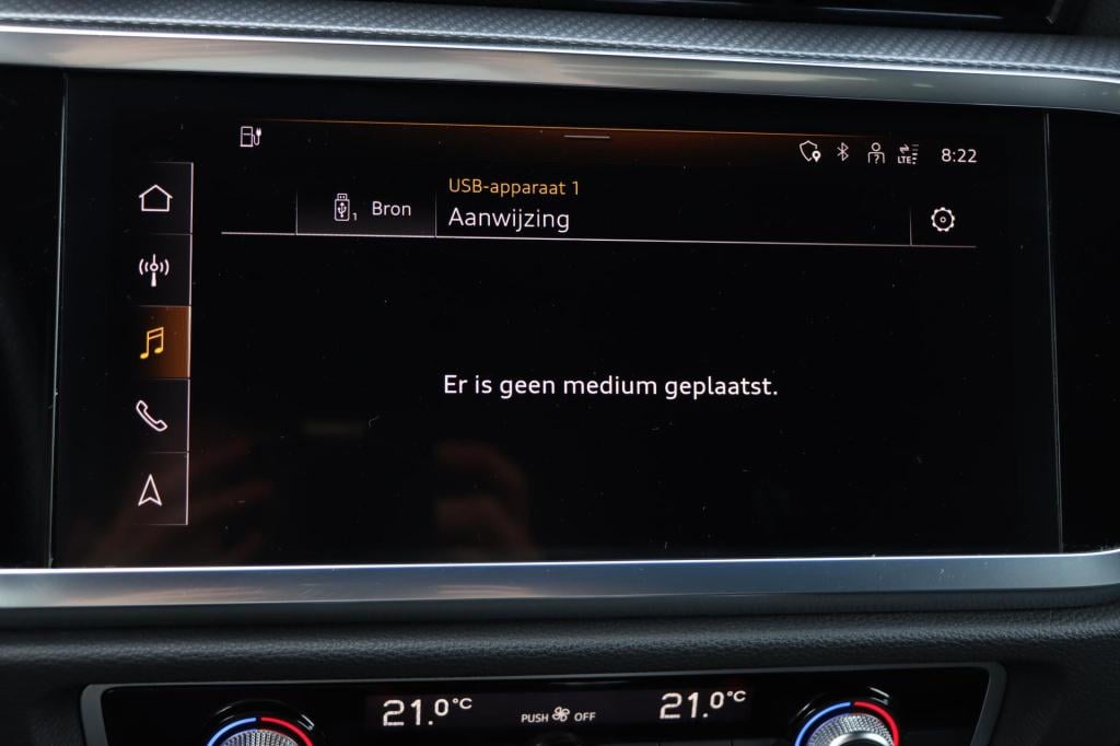 Audi Q3 45 tfsi e s edition 245pk s tronic | soh 99,7% |