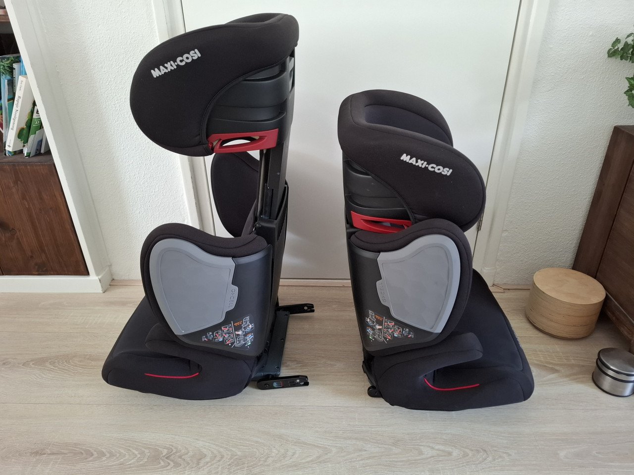 2 stuks Maxi Cosi Tanza autostoeltjes