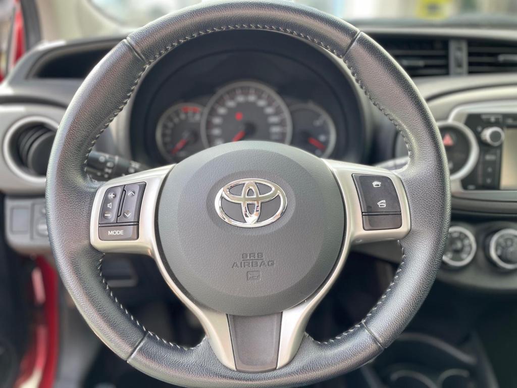 Toyota Yaris 1.0 vvt-i aspiration
