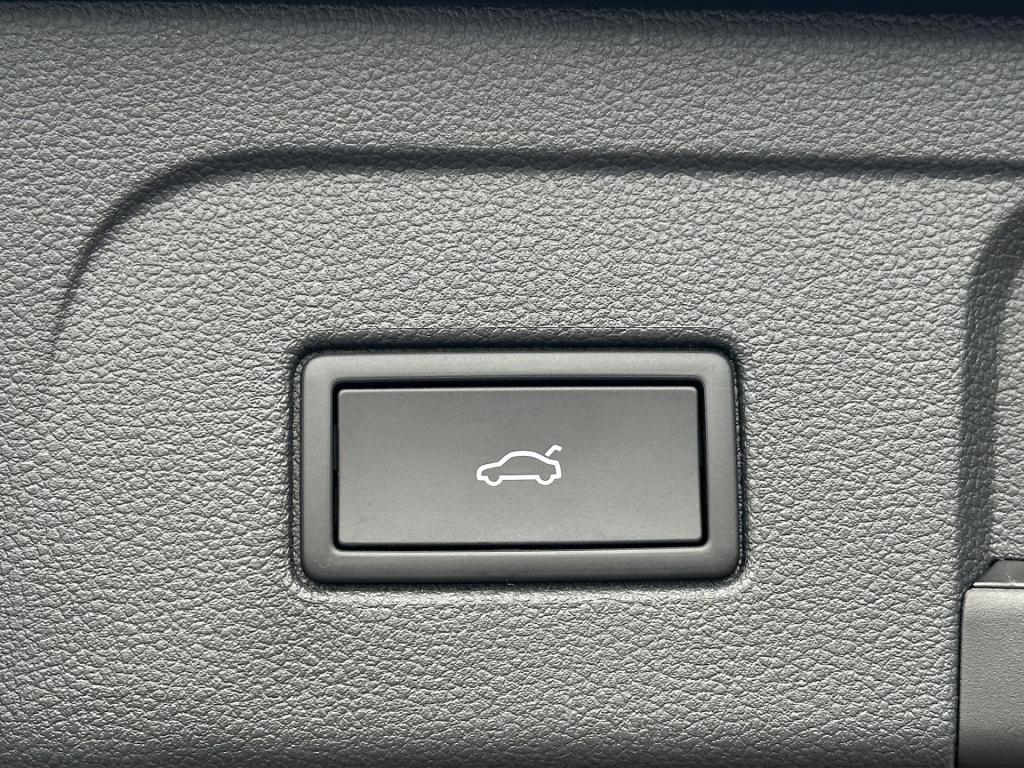 Volkswagen Touran 1.5 tsi comfortline 7-persoons | keyless | navi | camera 