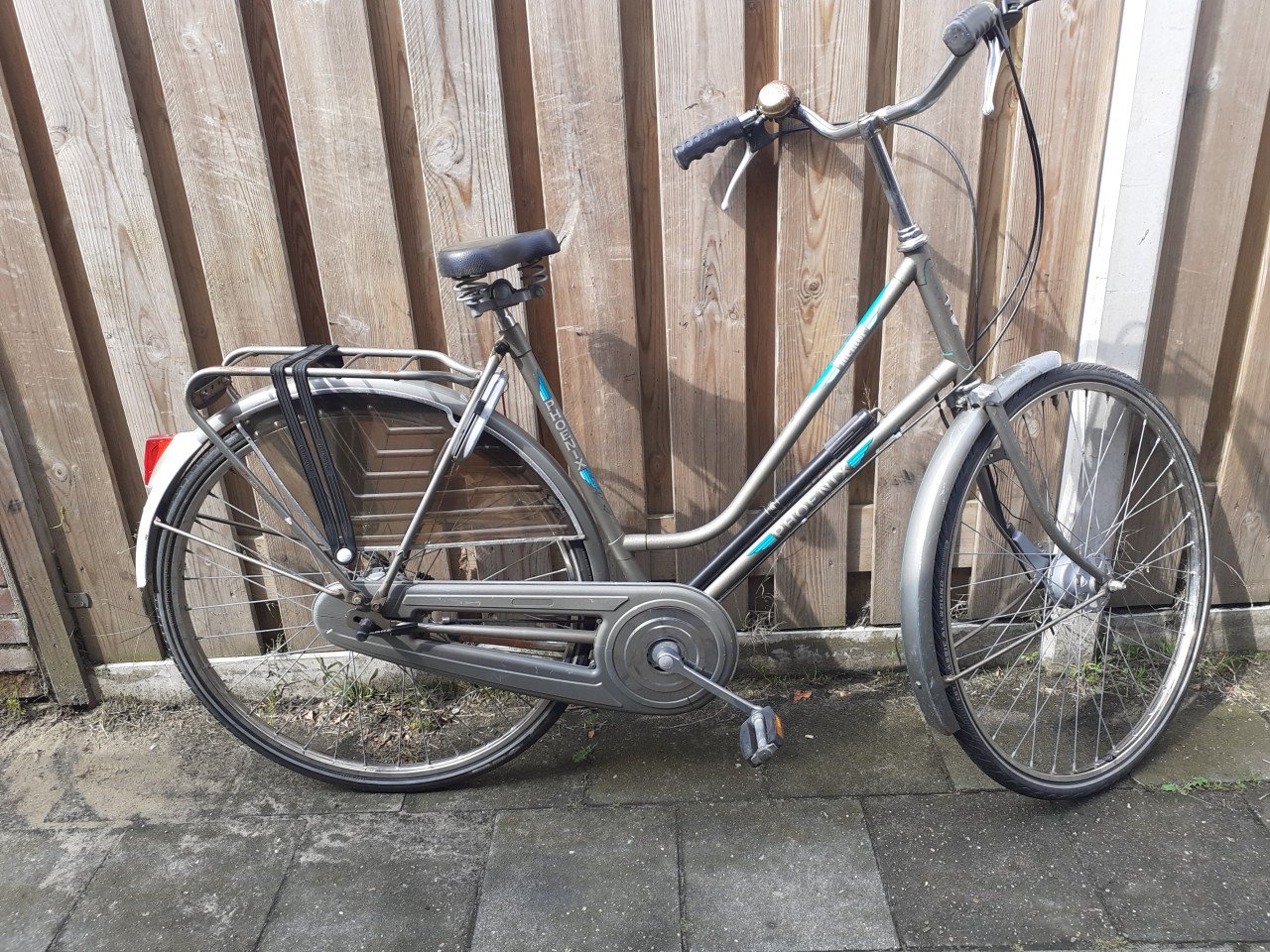 Damesfiets PHOENIX * LIMIT  * UNION * MONTEGO ** en RIVEL
