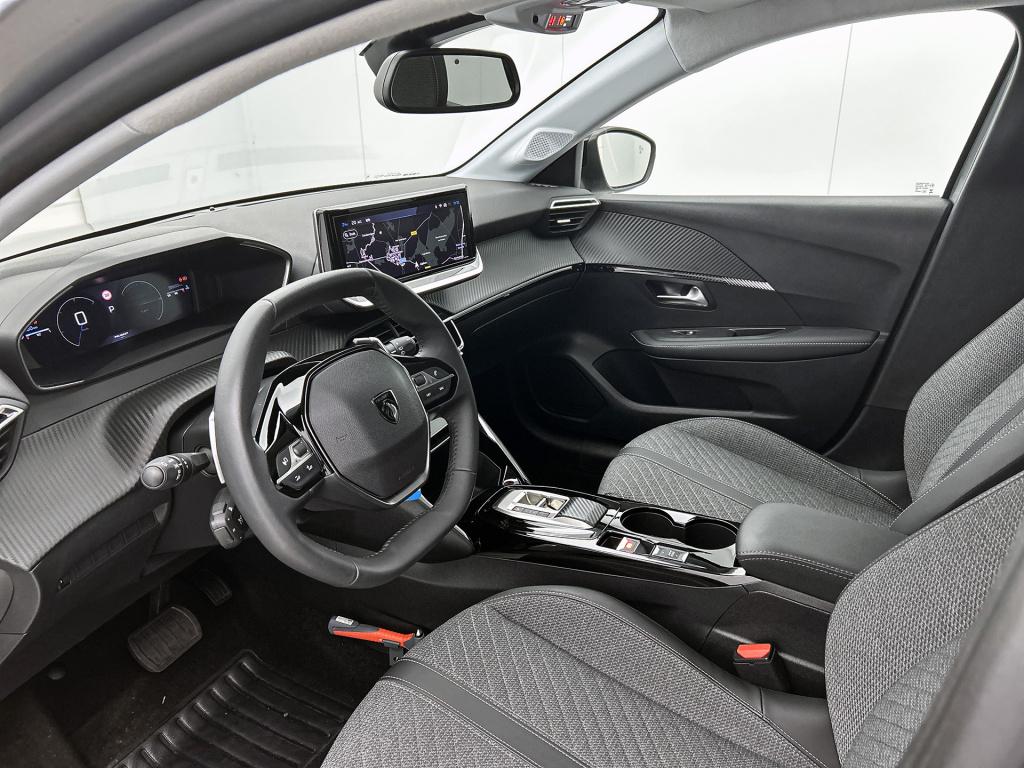 Peugeot 208 1.2 hybrid 110 e-dcs6 allure | rijklaar | camera achter | adapt