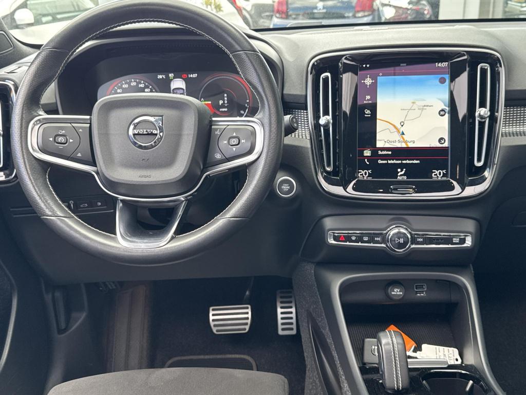Volvo XC40 1.5 t5 recharge r-design |panodak | trekhaak | harman kardon