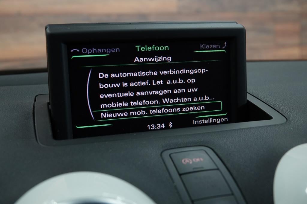 Audi A1 1.4 tfsi | stoelverw. | automaat | 18" | pdc |