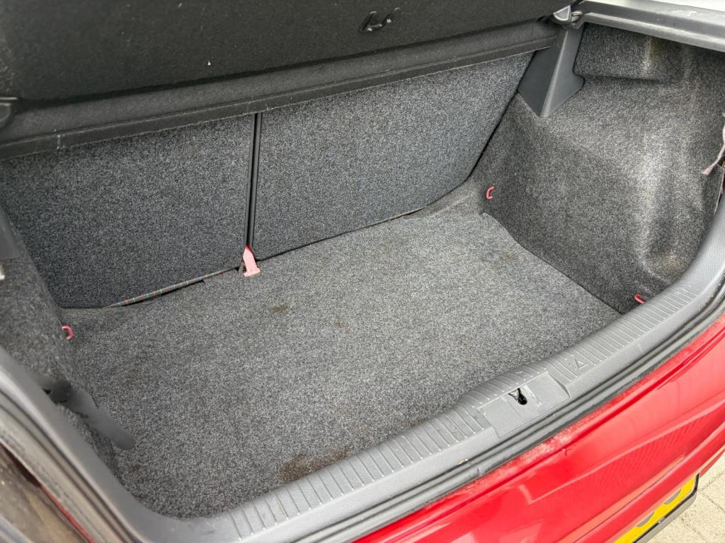 Volkswagen Polo 1.4-16v turijn/165.000 nap/airco/cruise control/lichtmetaal