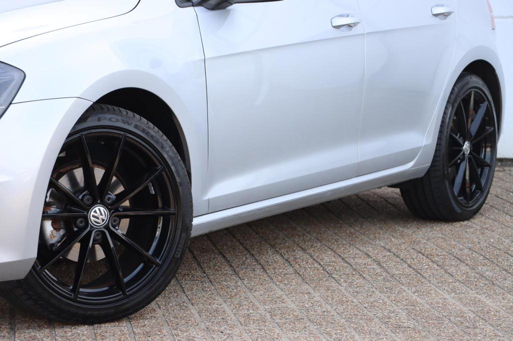 Volkswagen Golf 1.0 tsi comfortline executive 116pk