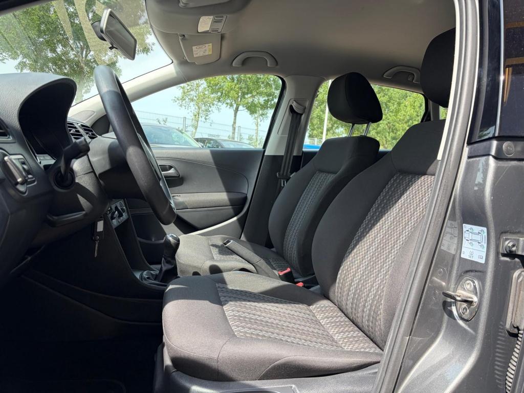 Volkswagen Polo 1.0 | 76.373 km!