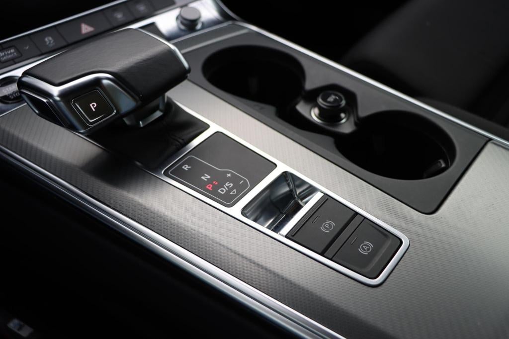 Audi A6 avant 45 tfsi pro line 265pk s-tronic