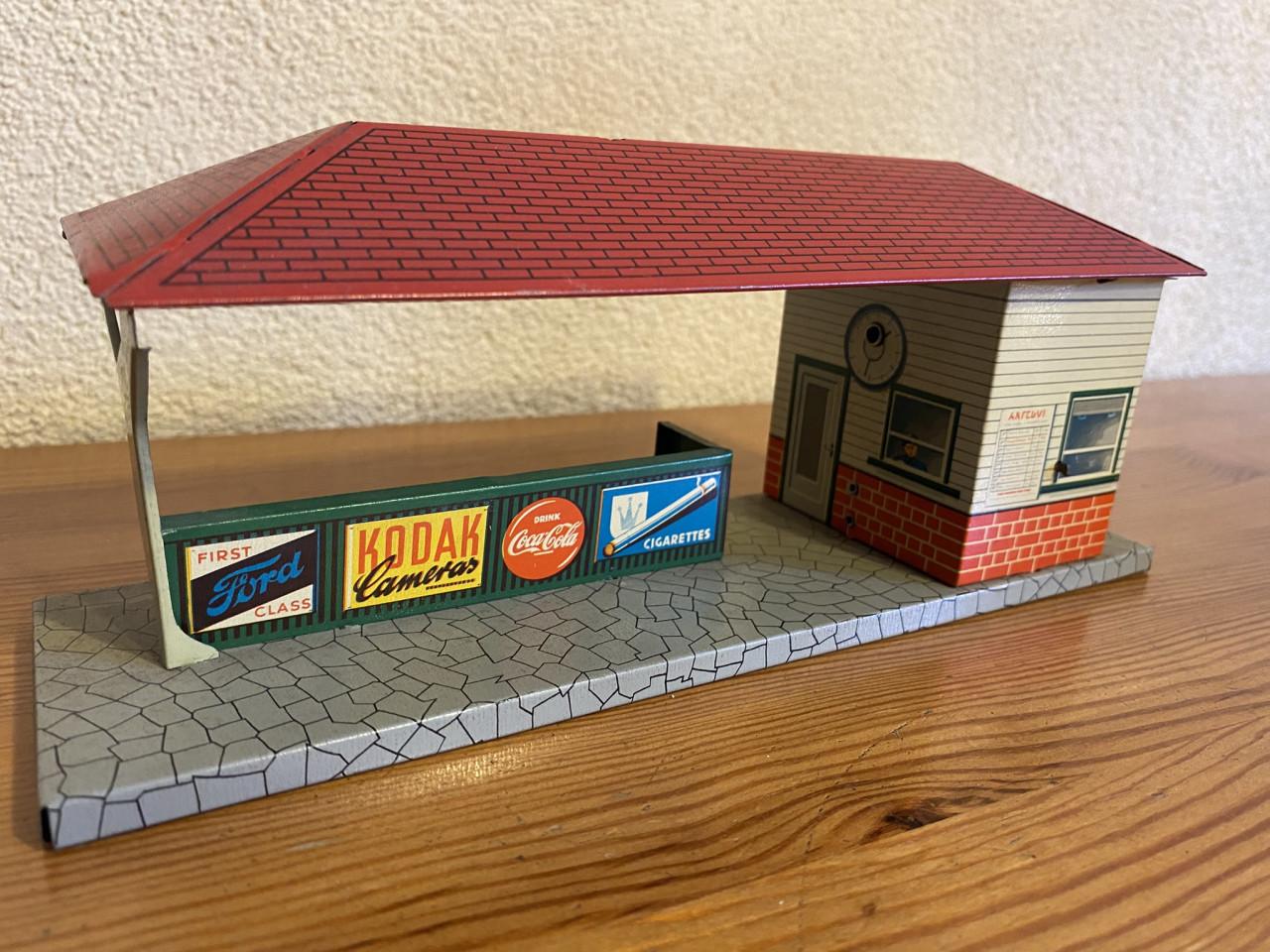 4 stuks blikken toebehoren voor bij modeltreinen