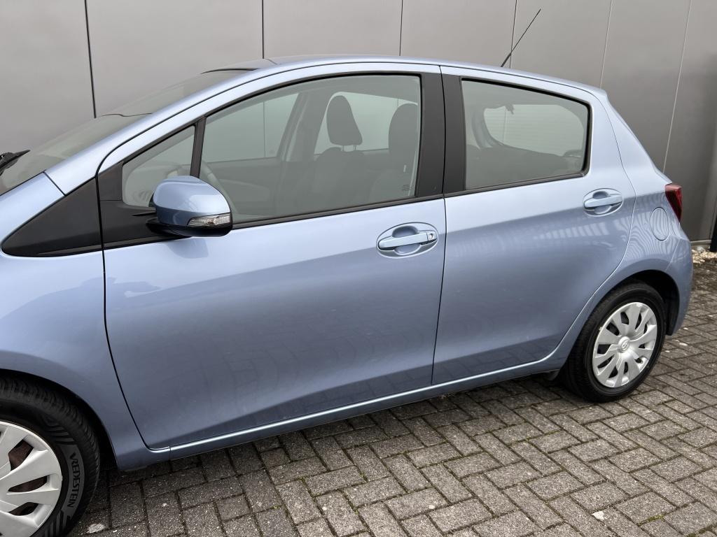 Toyota Yaris 1.3 vvt-i aspiration