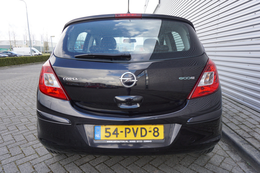 Opel Corsa 1.3 cdti ecoflex s/s edition airco / navi / cruise / lm velgen /