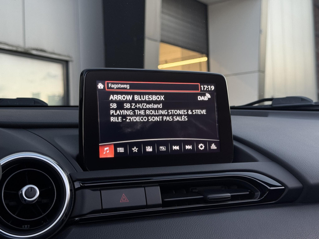 Mazda Mx-5 2.0 skyactiv-g 184 luxury nl-auto!