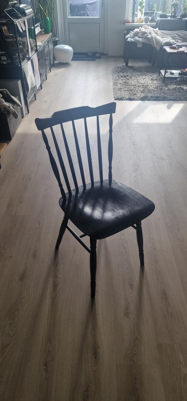 4 eettafel stoelen