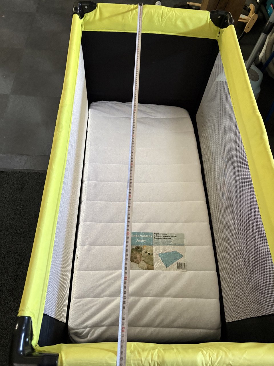 Mooi campingbedje incl matras