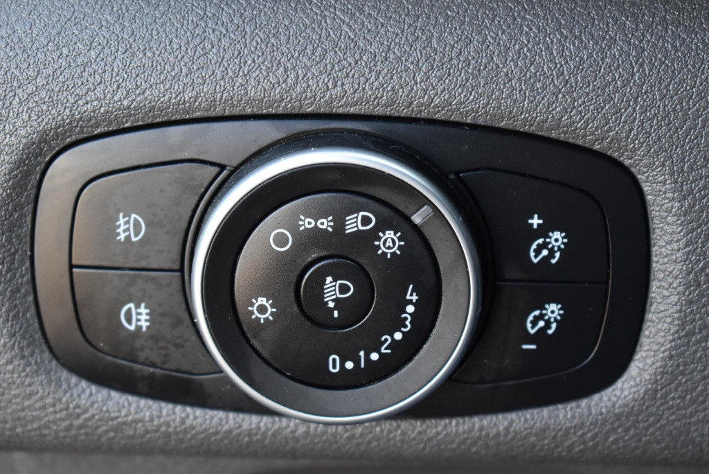 Ford Transit Custom 320 2.0 tdci l2h2 limited | cruise control | airco | ac