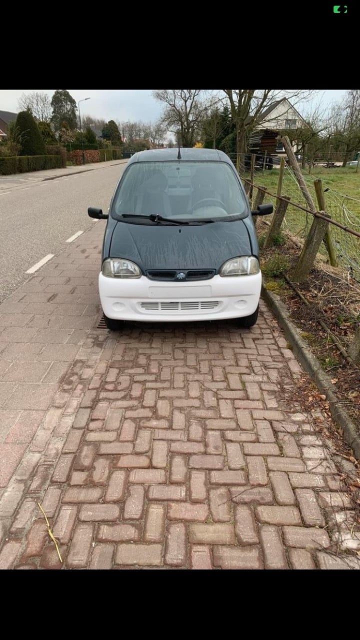 Brommobiel ligier ambra