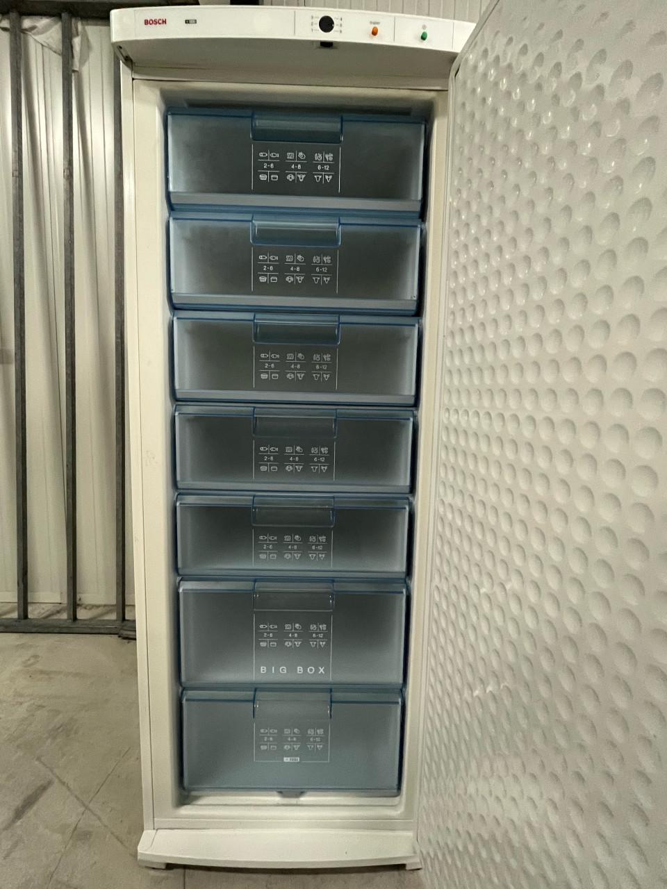 Prachtige bosch vriezer / vrieskist / vrieskast