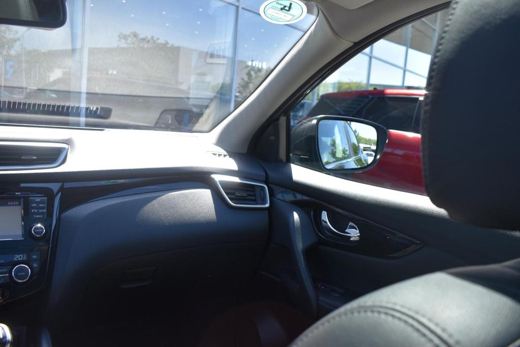 Nissan Qashqai 1.2 tekna | climate control | cruise control | trekhaak | st