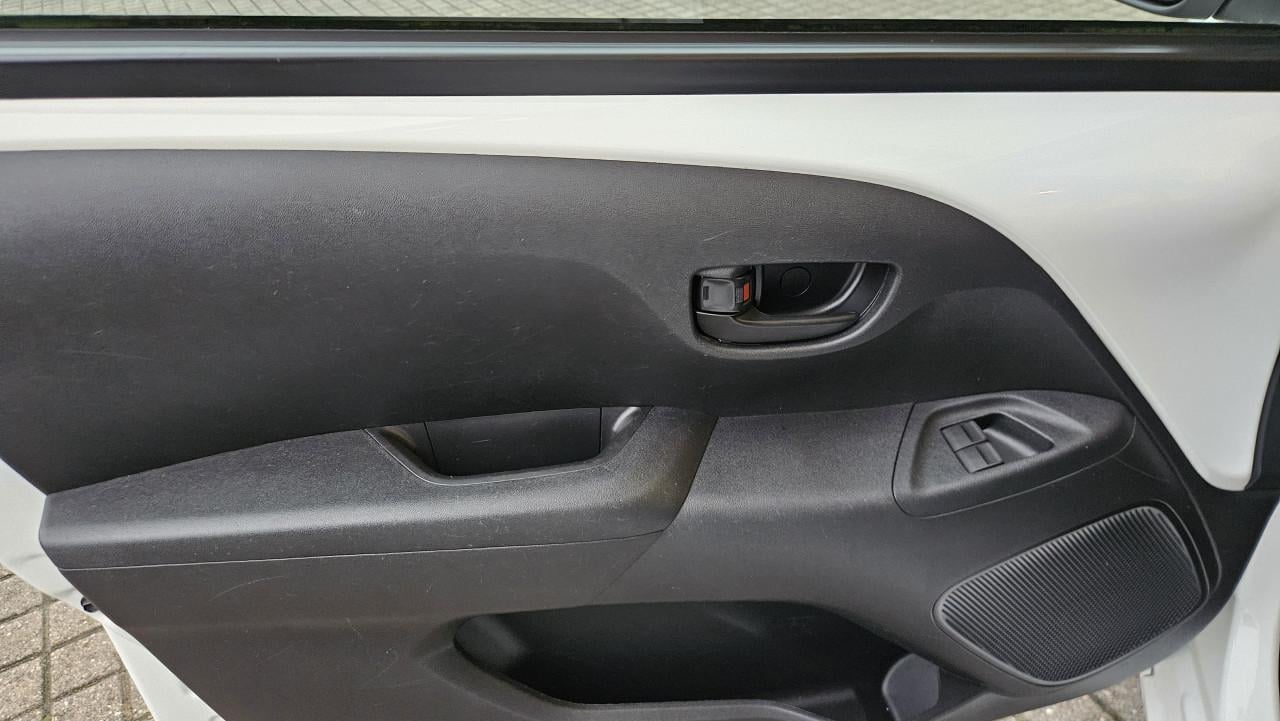 Zuinige TOYOTA AYGO 1.0 X-FUN 2018 / NL AUTO / NAP / 67.462 KM !