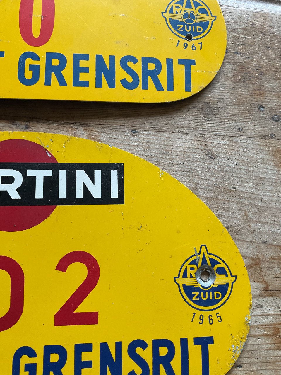 Vintage rally schilden jaren 60