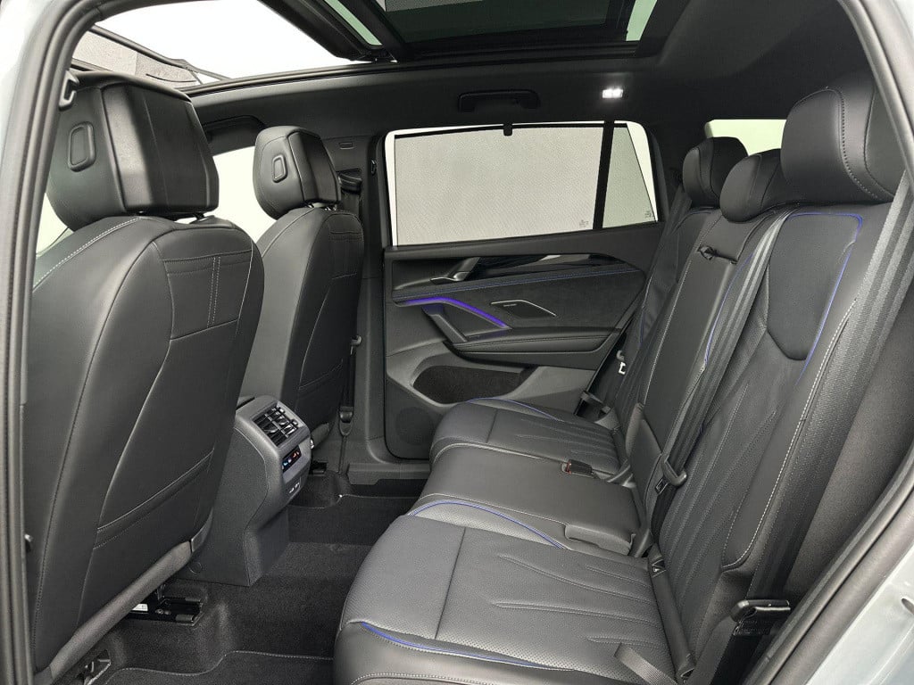 Volkswagen Tayron r-line-edition 1.5 ehybrid 200 kw / 272 pk suv 6 v