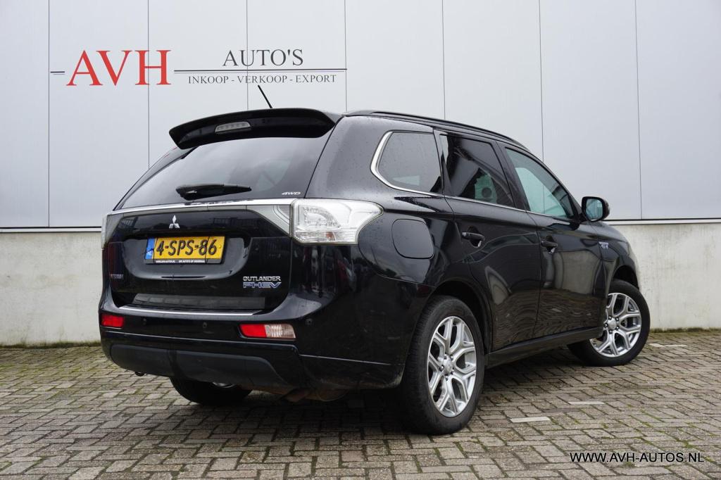 Mitsubishi Outlander 2.0 phev instyle