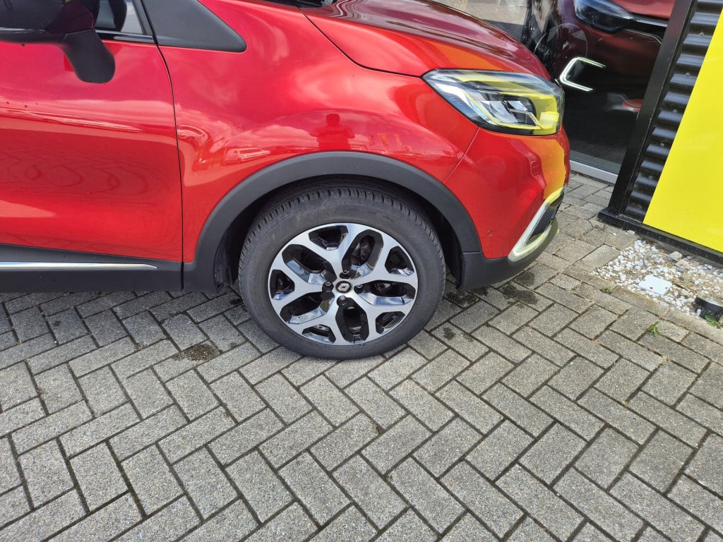 Renault Captur tce 120 edc automaat intens camera, android/apple auto, pack