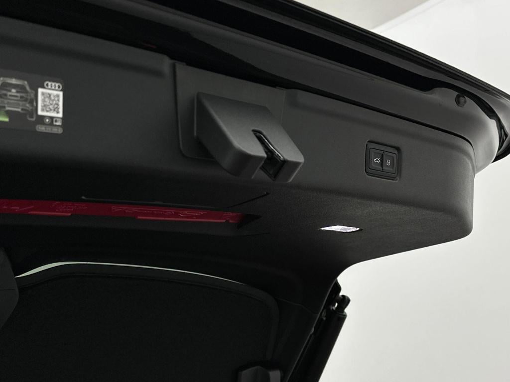 Audi A6 Avant E-tron s edition e-tron 83 kwh 210 kw / 286 pk avant elek