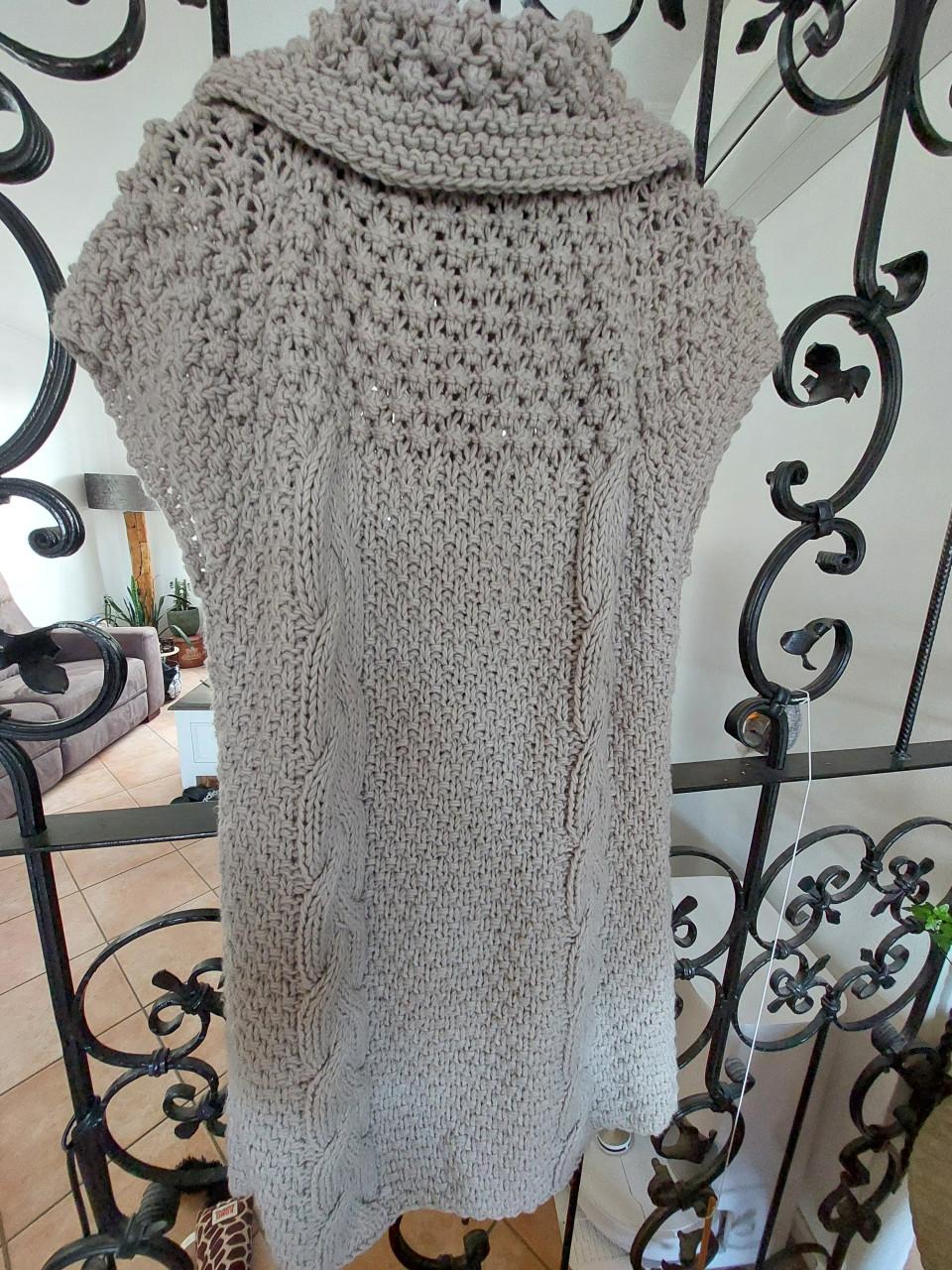 Nieuwe zandkleurig damesvest mt l/xl
