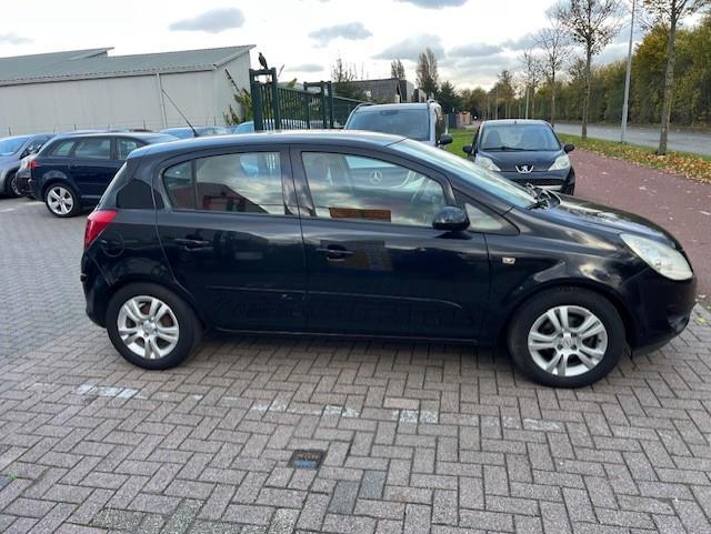 Opel Corsa 1.4-16v business automaat
