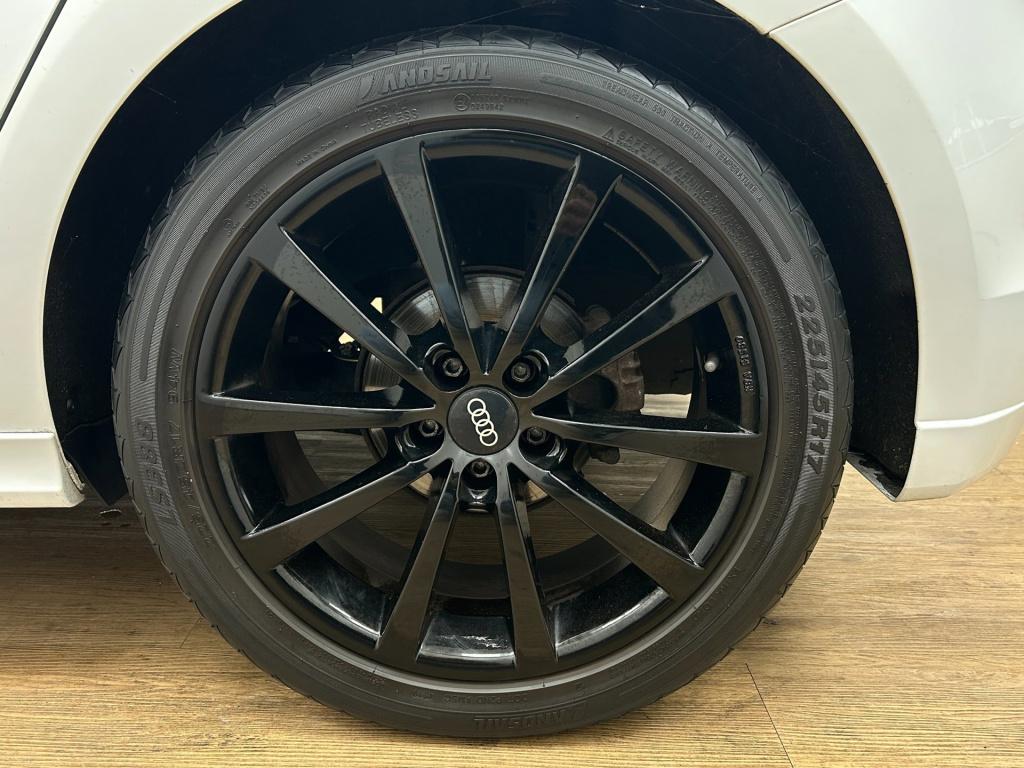 Audi A1 Sportback occasion 1.2 tfsi attraction | wit | tweedehands audi a1 