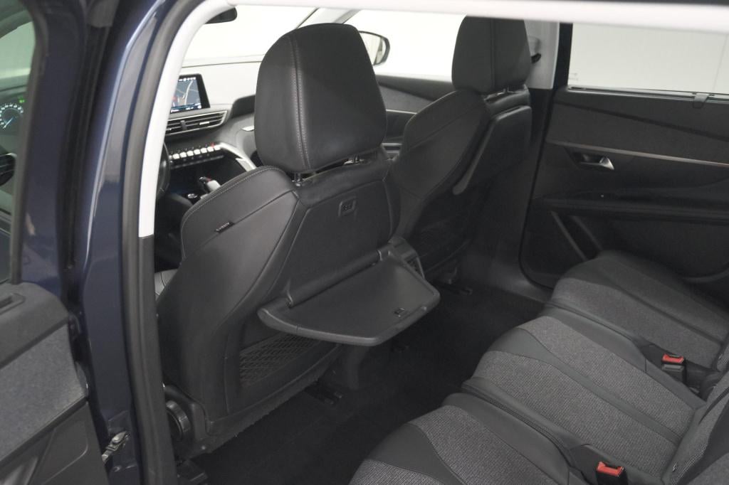 Peugeot 5008 puretech 130 eat8 crossway | trekhaak | camera | navigatie | a