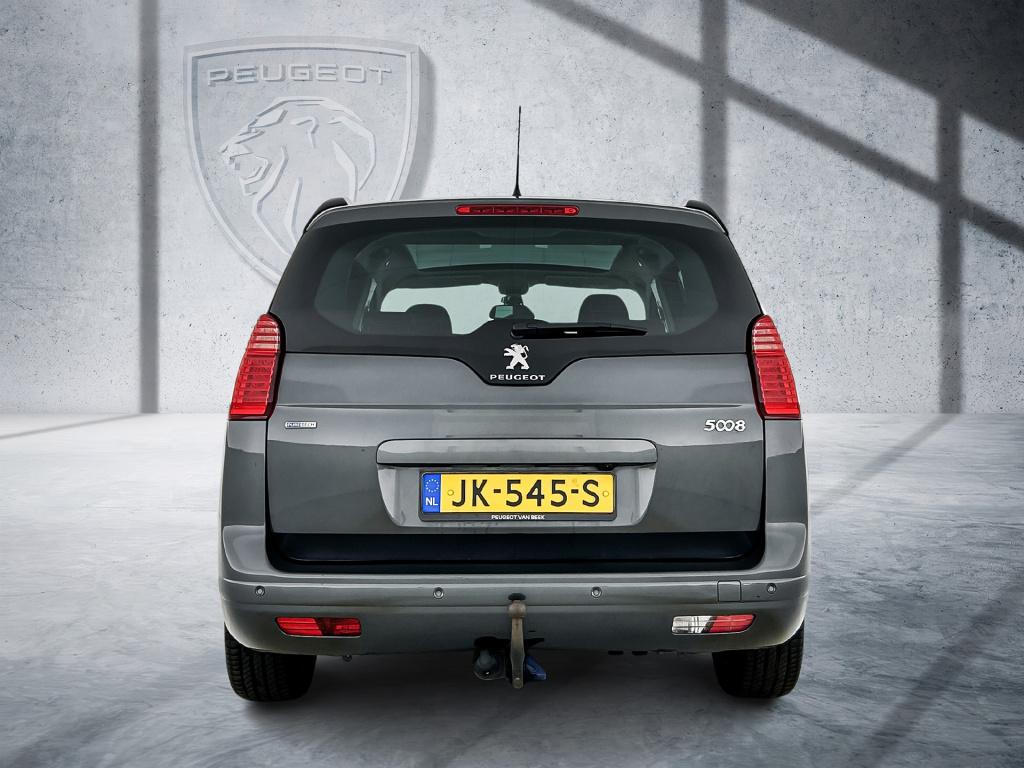 Peugeot 5008 130 pk style 7 persoons | rijklaar | trekhaak | panoramadak | 